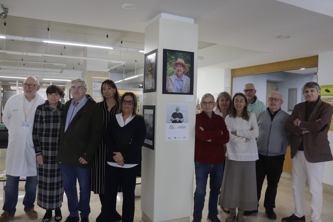Una exposición de fotos conmemora los 25 años de los transplantes hepáticos