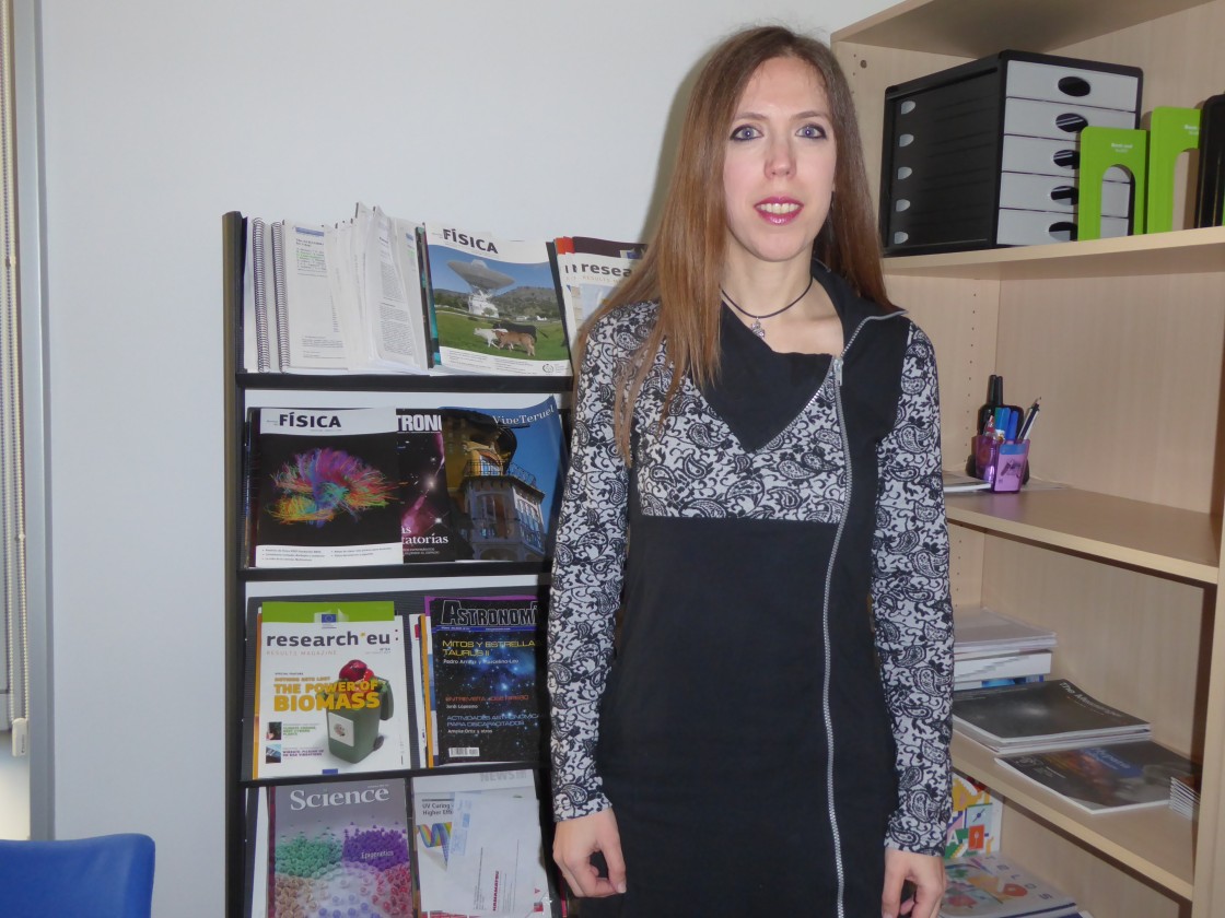 Tamara Civera Lorenzo, responsable de la base de datos científica del Cefca: “A veces se hace algo menos de visibilización del trabajo que hace la mujer en la ciencia”