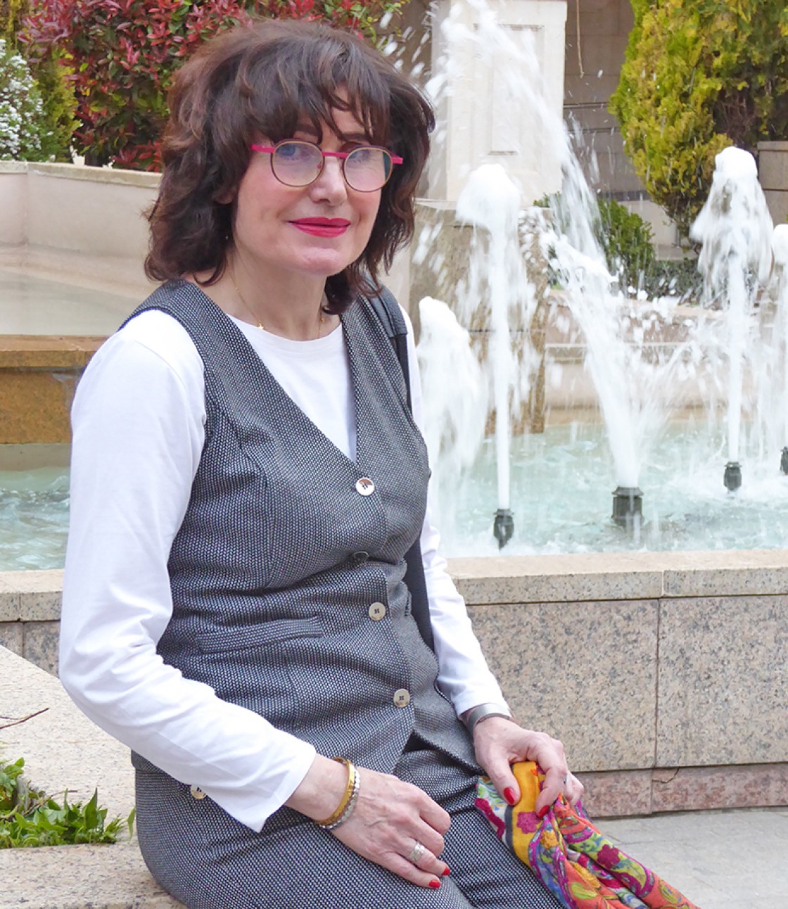 Rosa Montolío Catalán, filóloga y escritora: “El Nobel de Literatura nos acerca a culturas diferentes y a tipos de escritura que no conocemos”