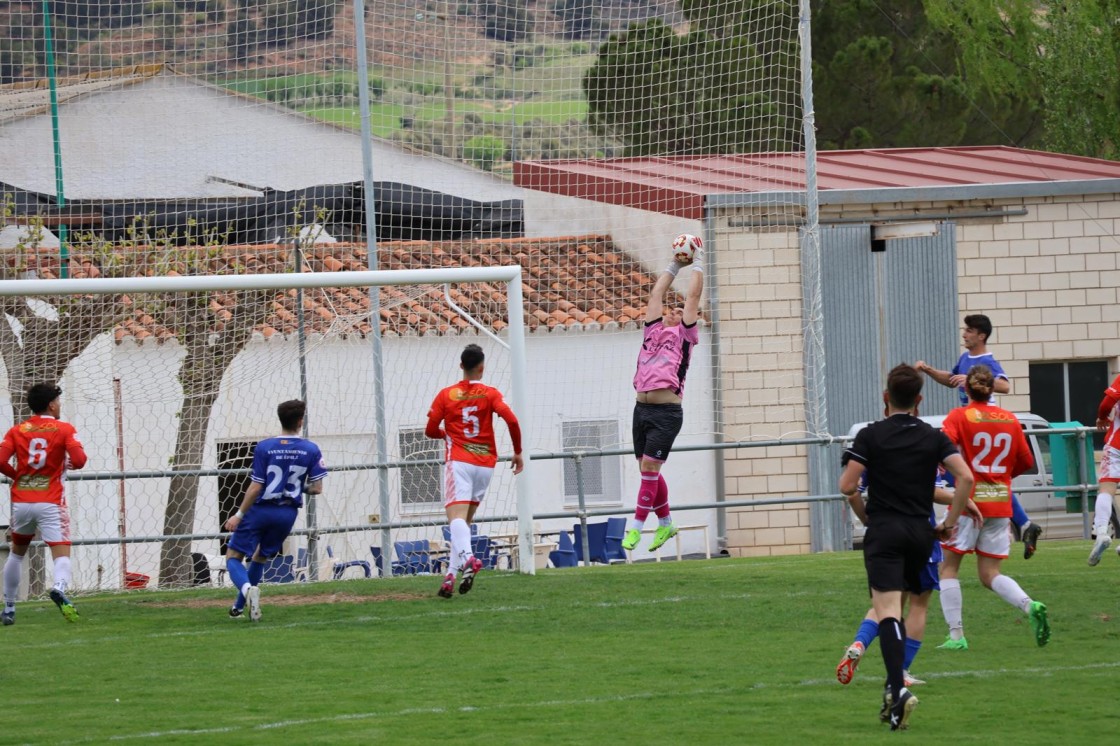 Tres turolenses repetirán por primera vez en los últimos quince años de liga en Tercera división