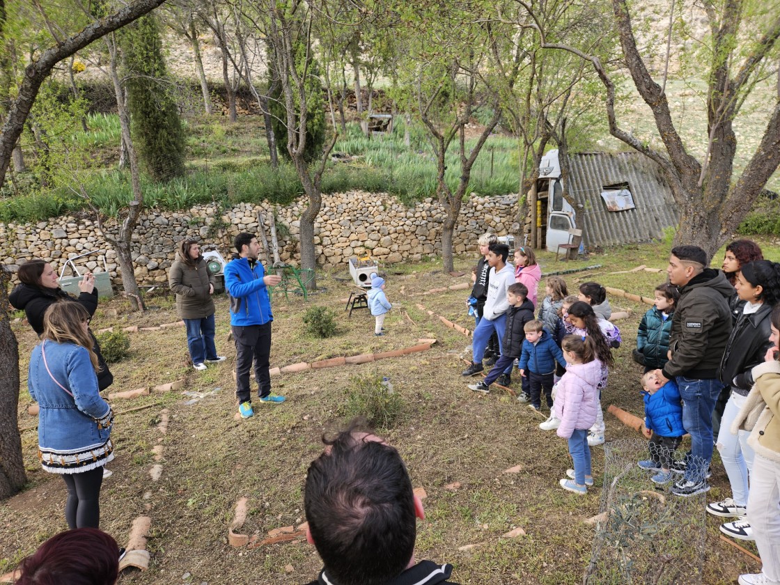Bueña recuerda al Tío Cesáreo en el XX aniversario de su muerte