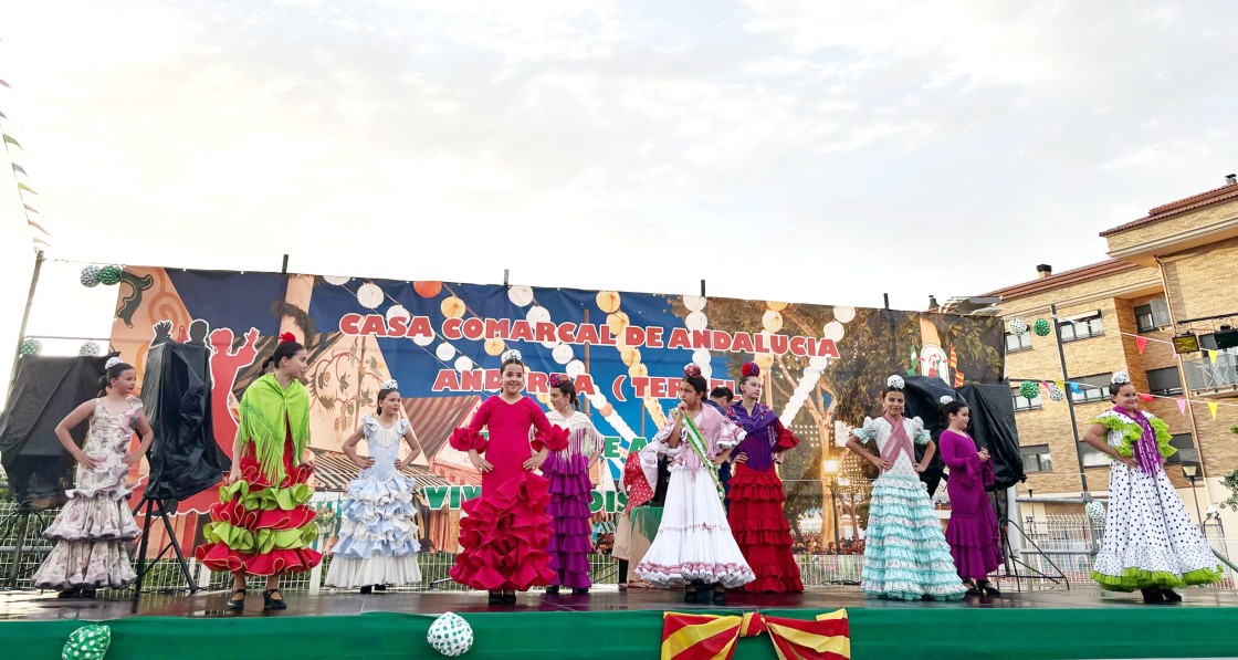La Feria de Abril llena Andorra de arte y colorido con toda la esencia del sur