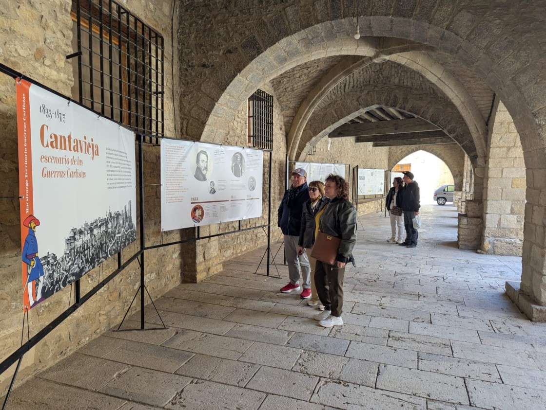 Cantavieja reivindica con una exposición el papel que jugó en las guerras carlistas