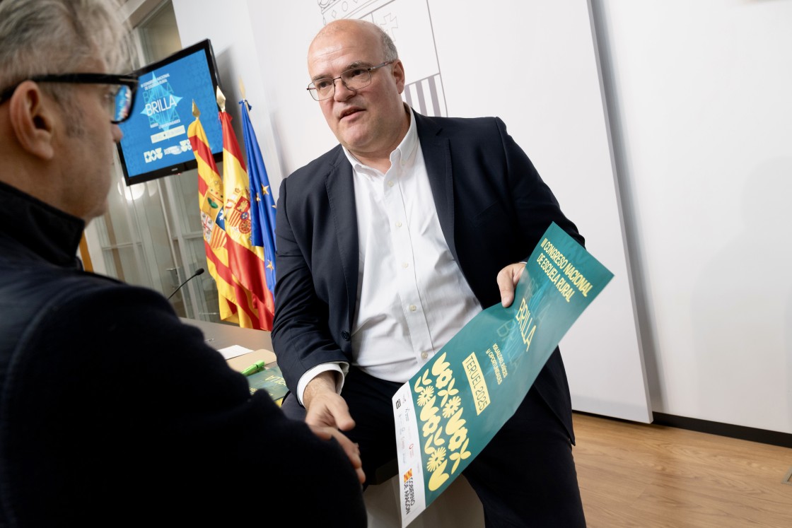 El tercer Congreso Nacional de Escuela Rural, que se celebra en Teruel, pondrá en valor su papel como motor de desarrollo, innovación y cohesión territorial