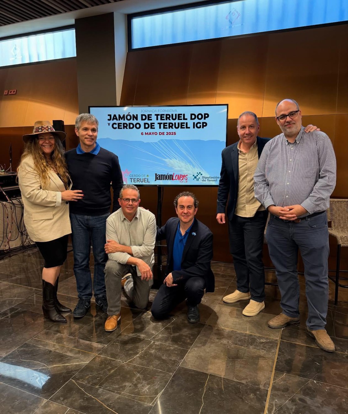 Industriales y ganaderos aprenden cómo mejorar el Jamón de Teruel