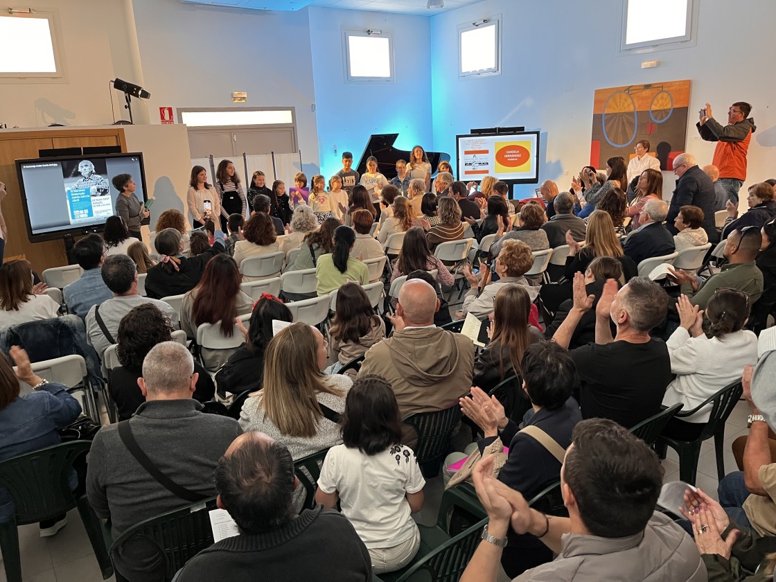 Una intensa carrera para la música que sabe dar sus frutos y mucha contagiosa felicidad