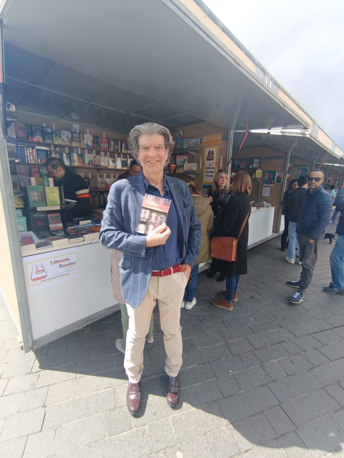 Juan Bolea, escritor: “Las experiencias cercanas a la muerte y el mundo de los sueños siempre me han fascinado”