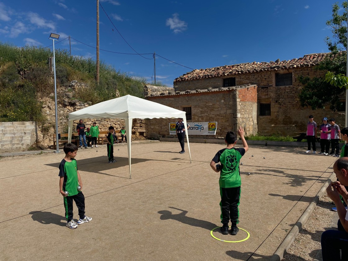 El Club Petanca Pilar se erige campeón de Aragón en la Fresneda