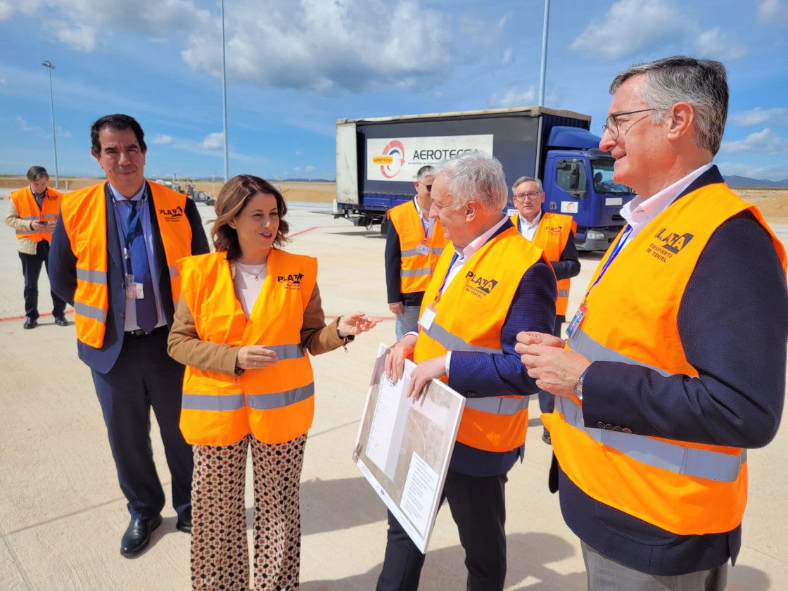 El Aeropuerto de Teruel suma casi 35.000 metros más para el estacionamiento de aviones