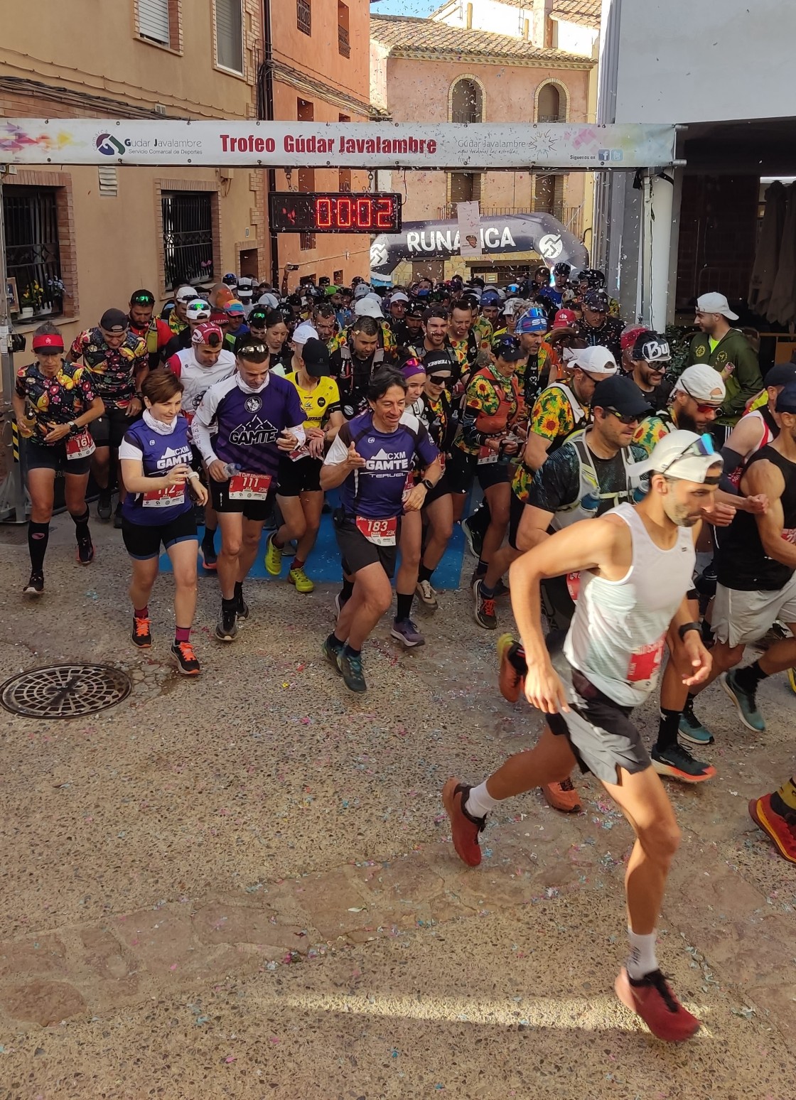 Bruno Deltoro y Silvia Piera se imponen en la XIII Carrera por Montaña de Albentosa, que inaugura el Trofeo Gúdar-Javalambre
