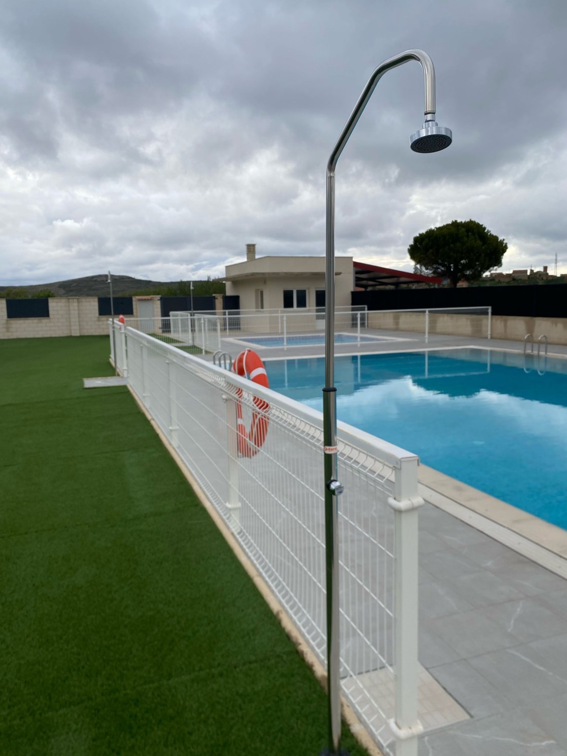 Los vecinos de Palomar de Arroyos nadarán este verano en la nueva piscina municipal
