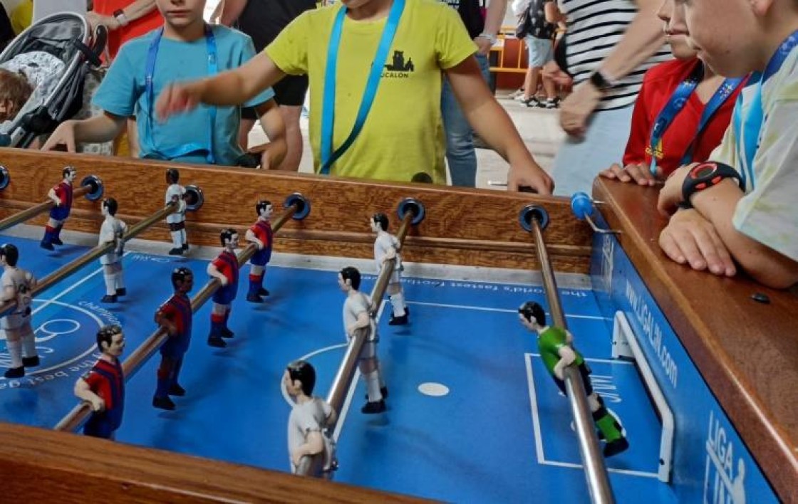 Cucalón acoge su segundo Campeonato de Futbolín con premios de hasta 2.500 euros