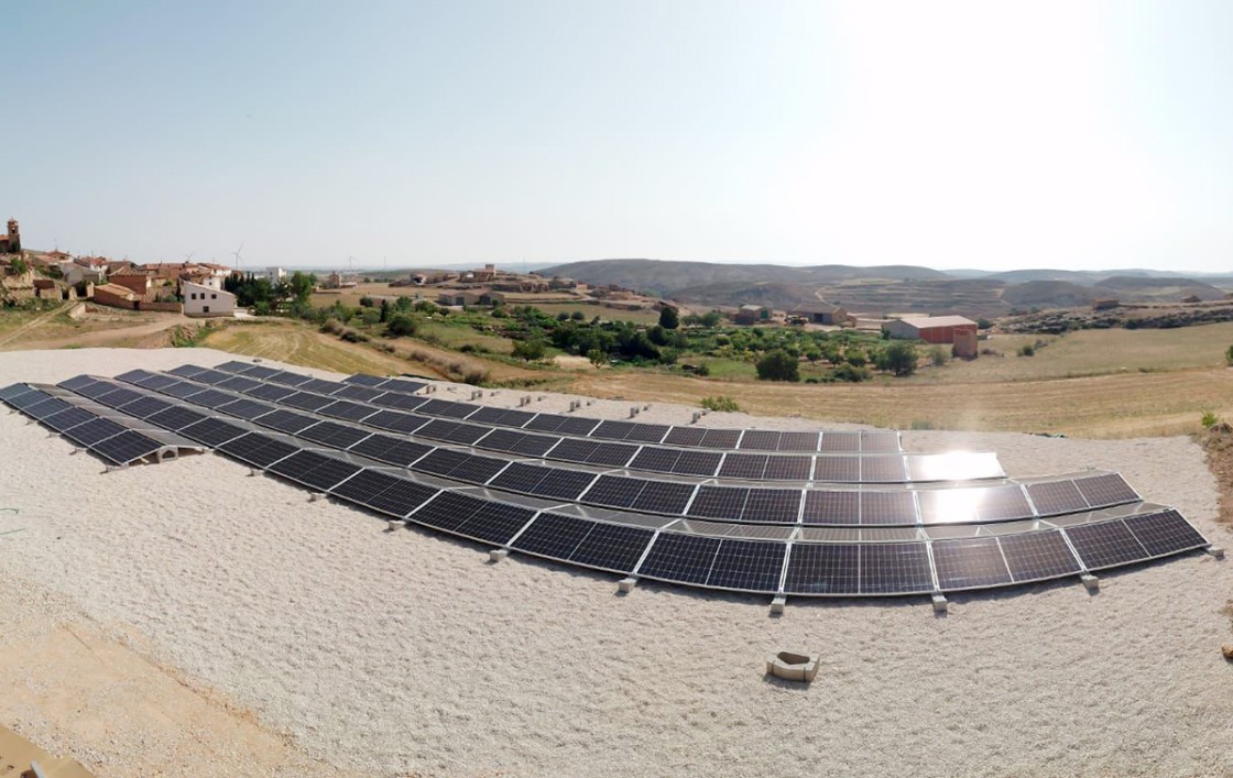 La comunidad energética de Monforte de Moyuela ya vierte electricidad a la red eléctrica