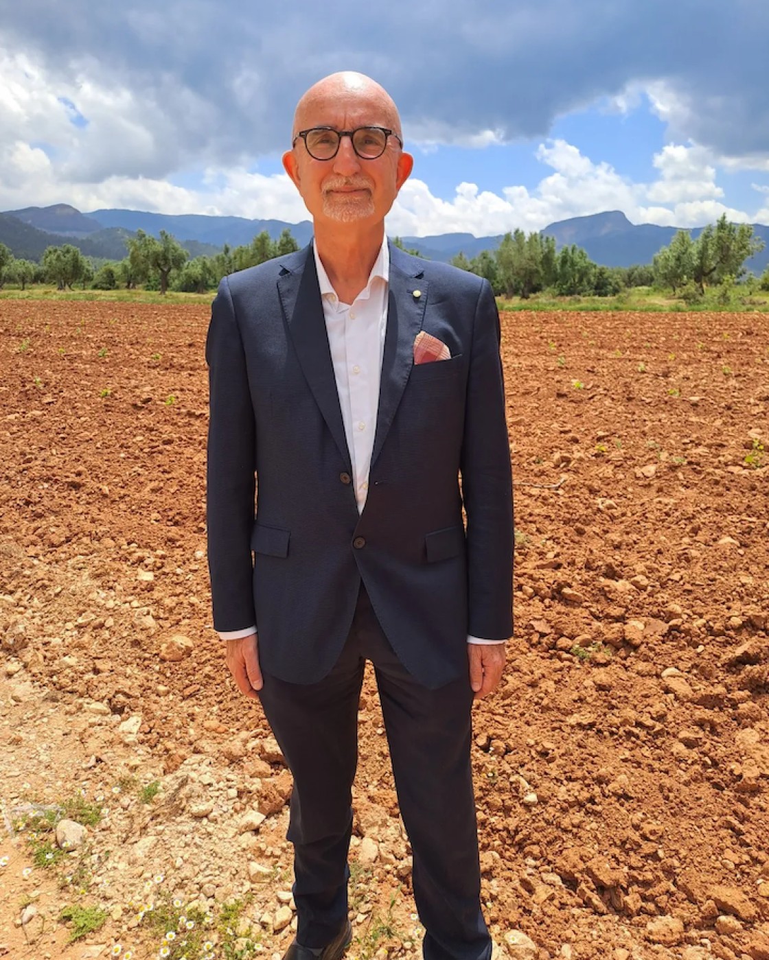 Raúl Compés, vicepresidente de la Asociación Europea de Economistas del vino: “La DO Matarraña no debe compararse: tiene que vender territorio, ser única y con uva local”