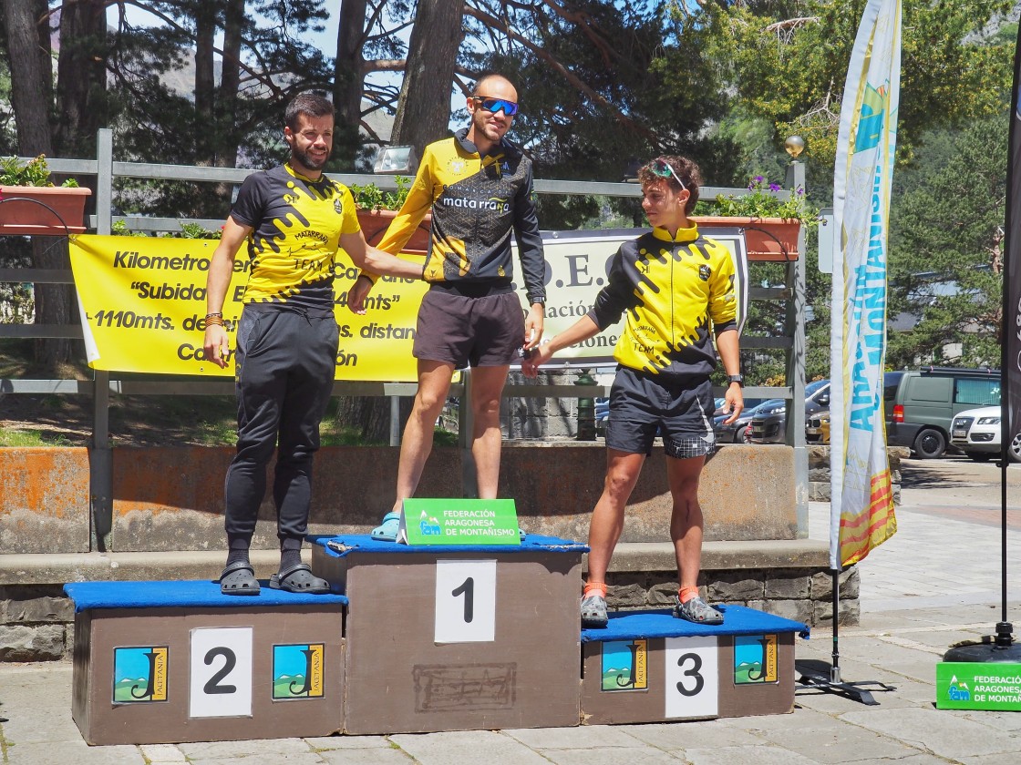 Matarraña Team domina sin titubeos el autonómico de subida vertical