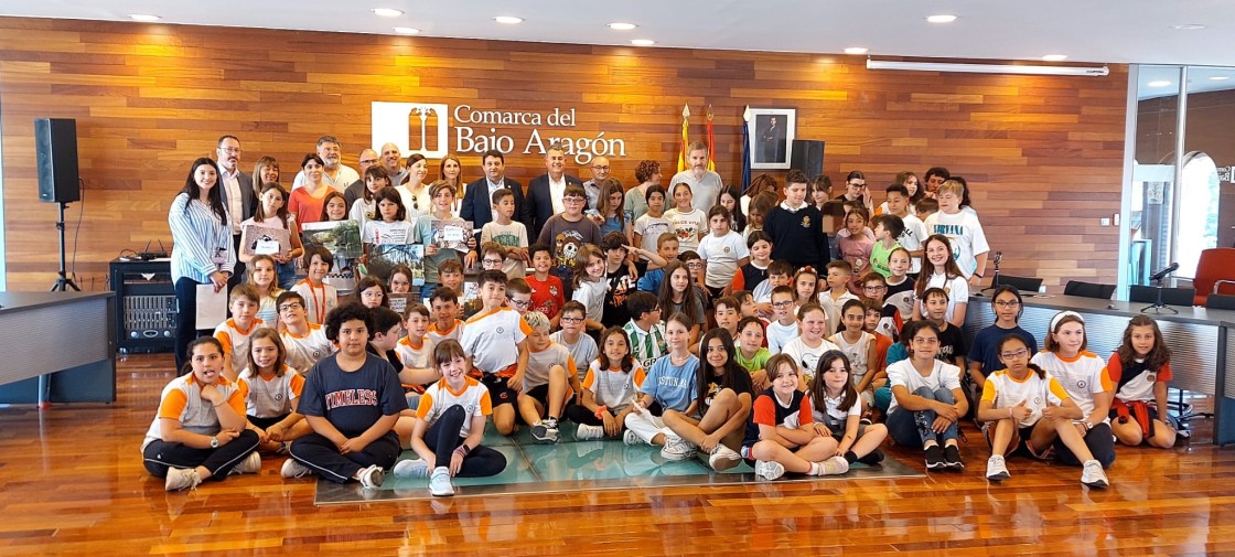 Escolares de Alcañiz trasladan sus propuestas al Ayuntamiento contra el uso de toallitas
