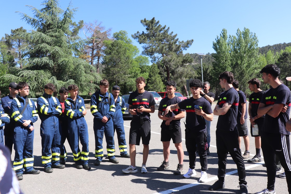 Los alumnos de CPIFP San Blas realizaron la jornada práctica de Protección Civil