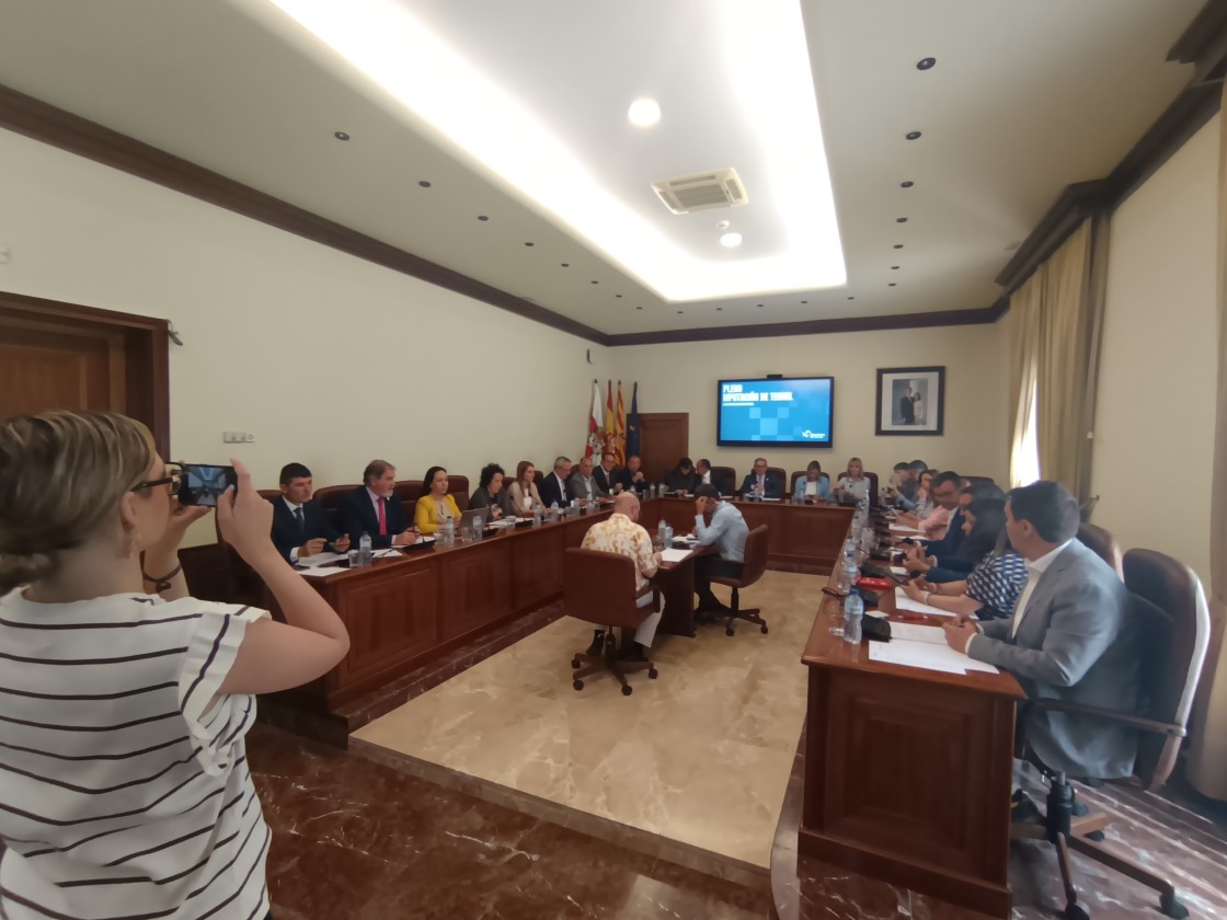 La Diputación de Teruel pedirá al Ministerio que se retire el anteproyecto del mapa concesional que suprime paradas de autobús