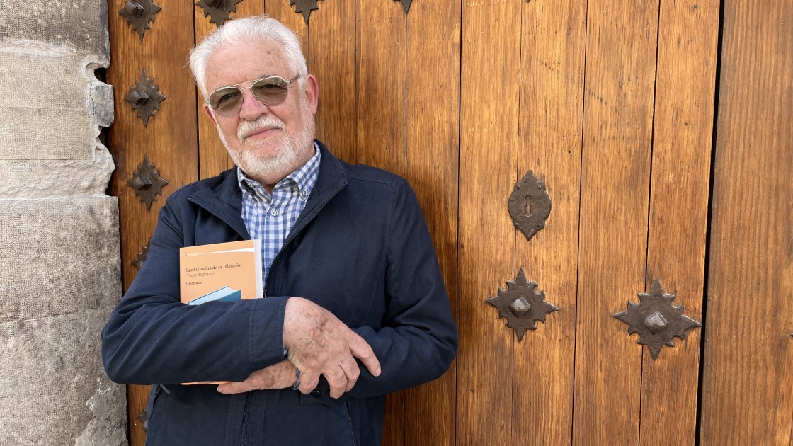Ramón Acín, escritor: “Recoge nuestro pasado queriéndose convertir en una lente útil para quien acceda a su lectura”