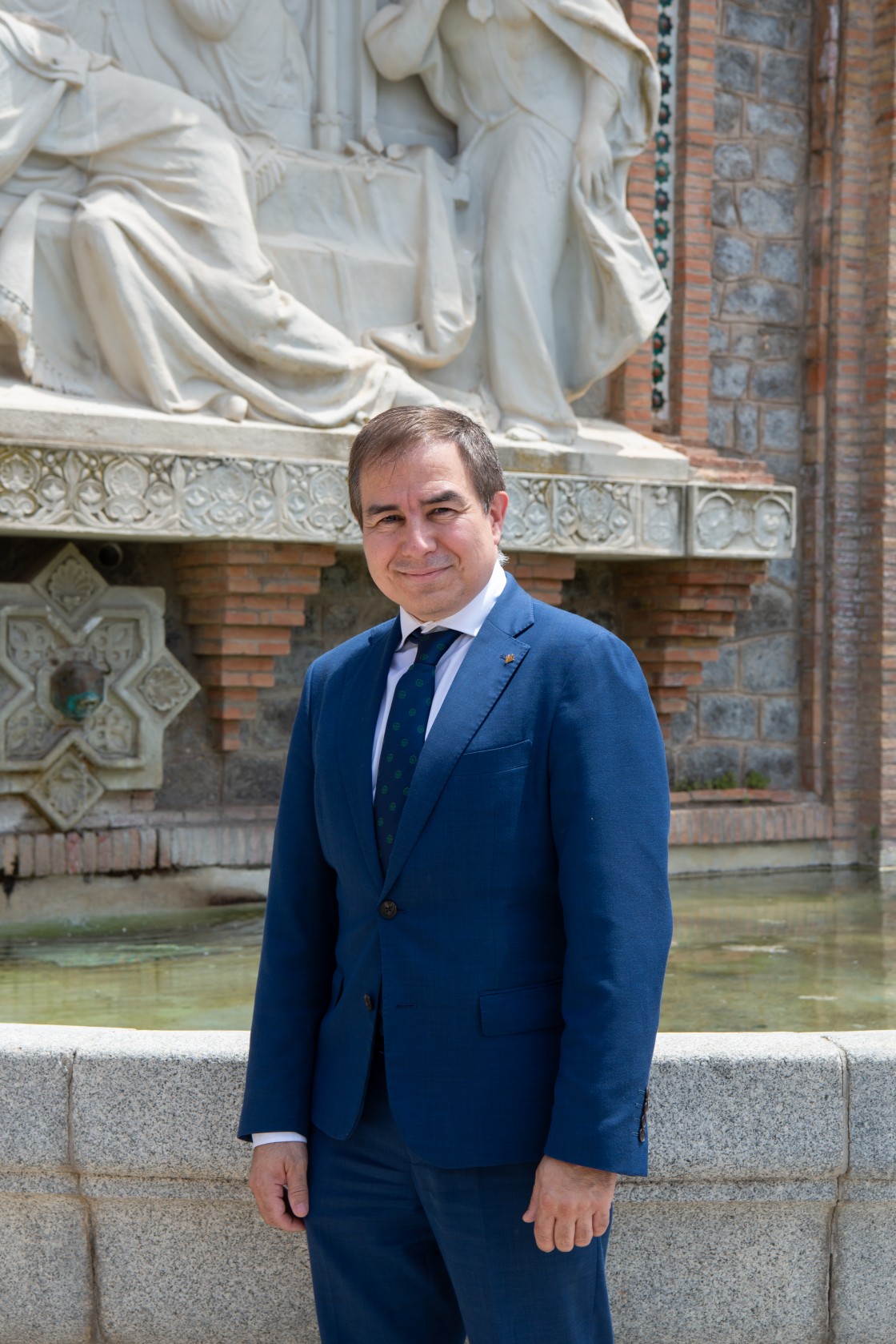 Raúl Lorenzo, secretario general de la Asociación Española de Cajas Rurales (AECR): “Las entidades del Grupo, como Caja Rural de Teruel, siempre sitúan al cliente en el centro”