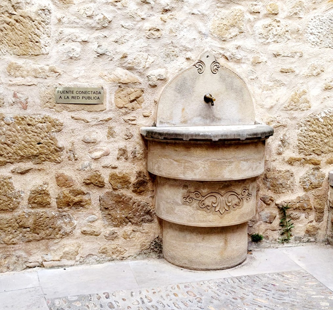 Calaceite declara el agua no apta para el consumo debido al cloro