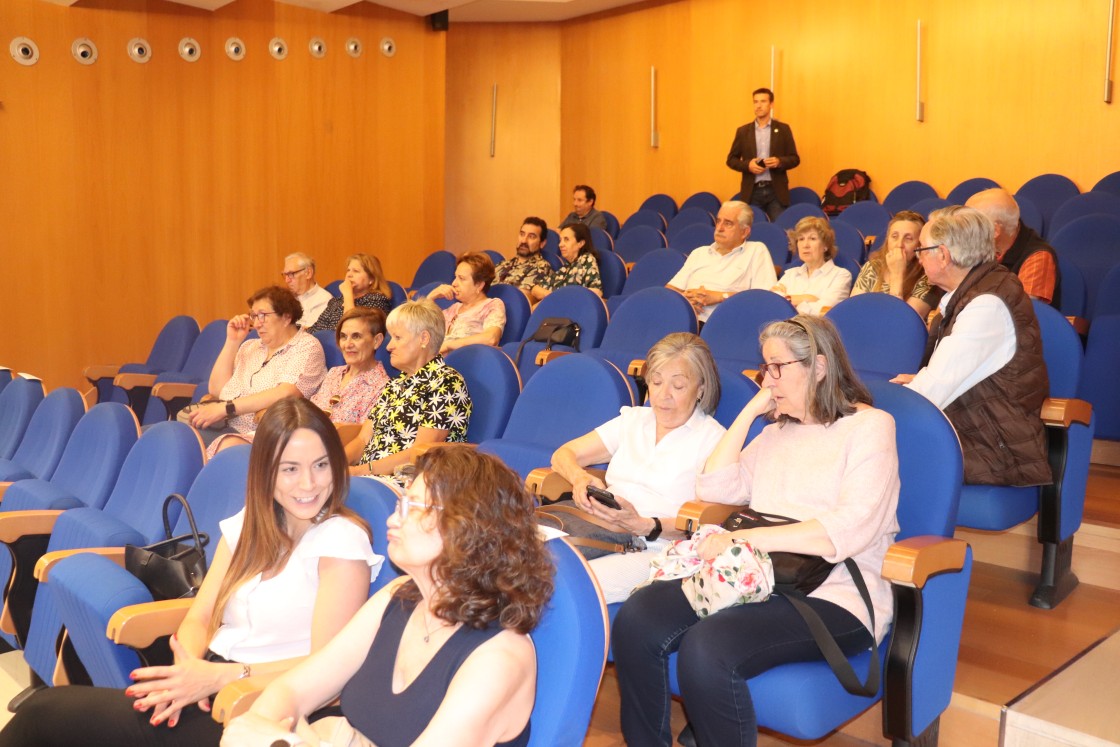 La Universidad de la Experiencia de Teruel clausura con éxito el curso 2024-2025