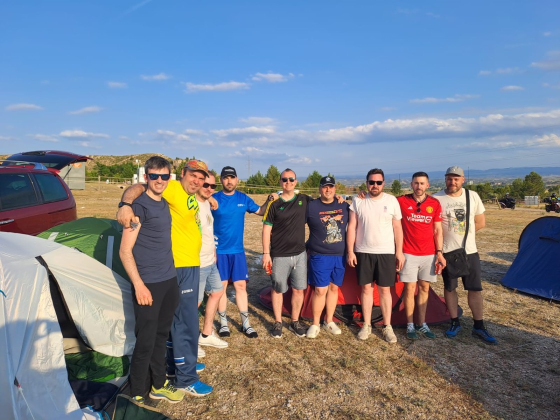 No hay camas en 100 kilómetros a la redonda de Alcañiz y la acampada oficial está casi agotada por el tirón de la MotoGP