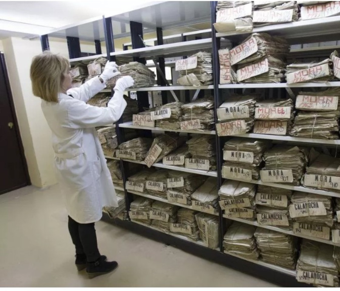 El Archivo Histórico Provincial de Teruel celebra su día internacional con visitas guiadas y un taller de escritura