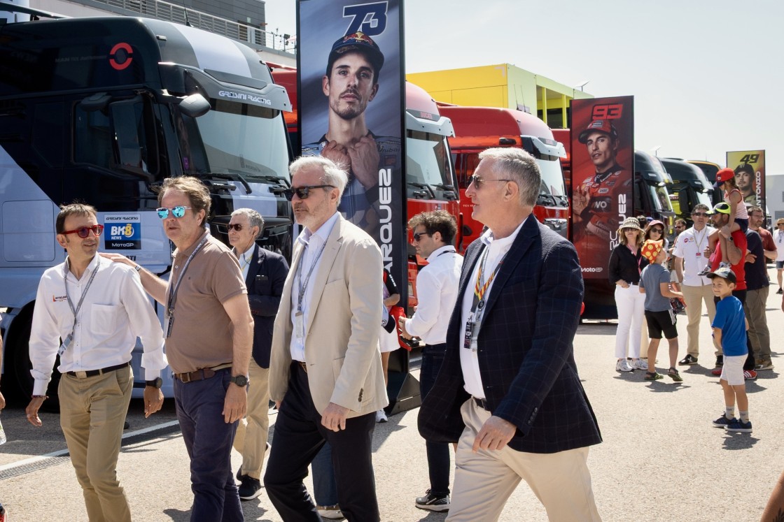 Azcón, optimista con renovar el Gran Premio Aragón de MotoGP: 