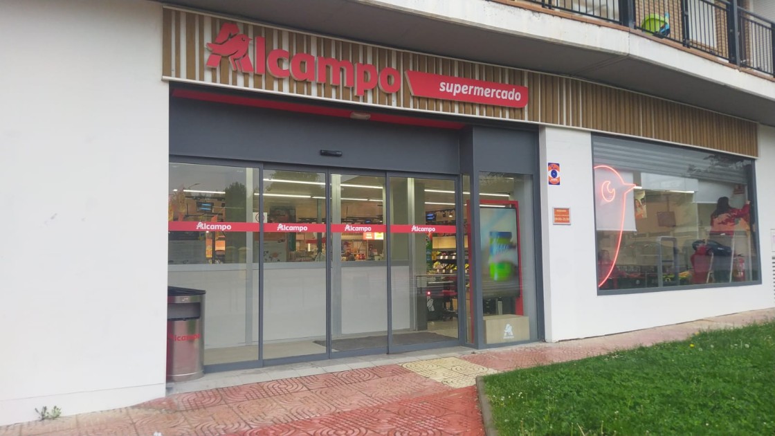 Los trabajadores de las tiendas de Alcampo de Calamocha y Utrillas conocen este jueves los ajustes