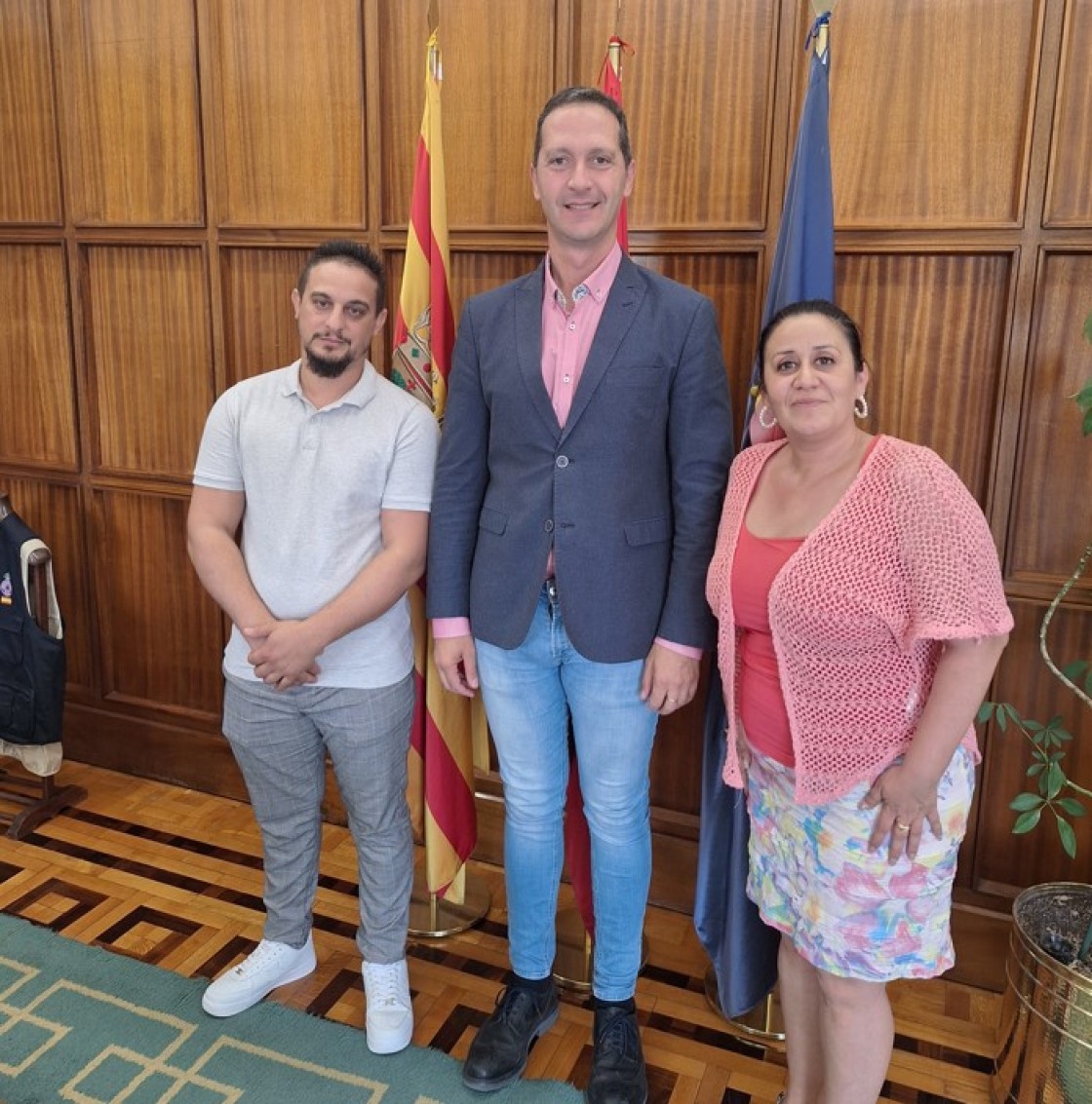 El subdelegado del Gobierno expone las medidas del primer plan para la empleabilidad de la población gitana