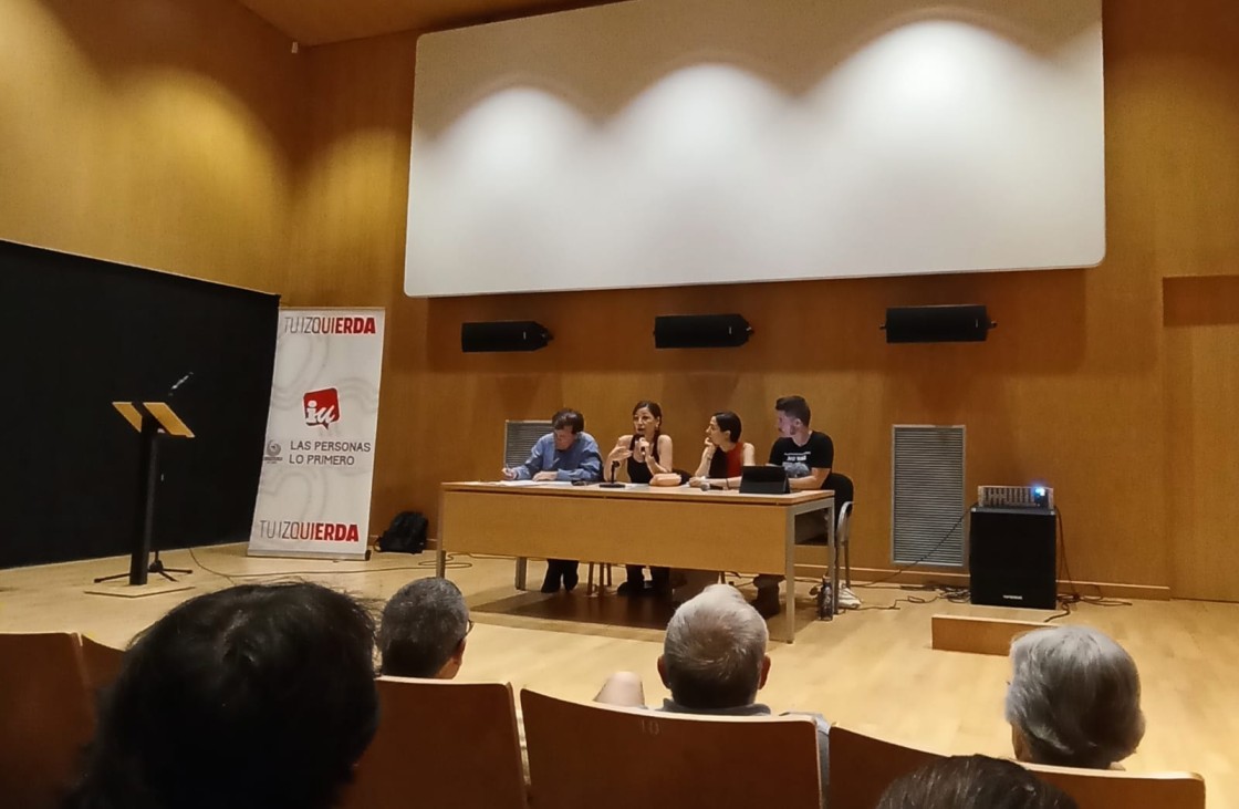 IU alerta del impacto socioambiental de la macrogranja de Pini en Alcañiz