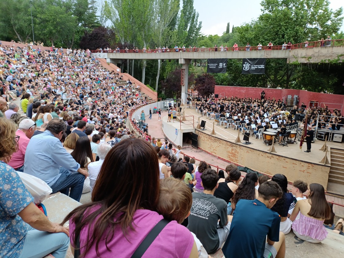 La Escuela de Música de Teruel cierra el curso por todo lo alto al ritmo de Walt Disney