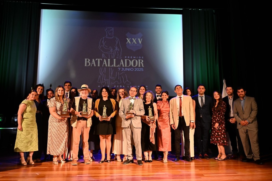La Peña La Unión viste de cine la entrega de los XXV Premios Batallador