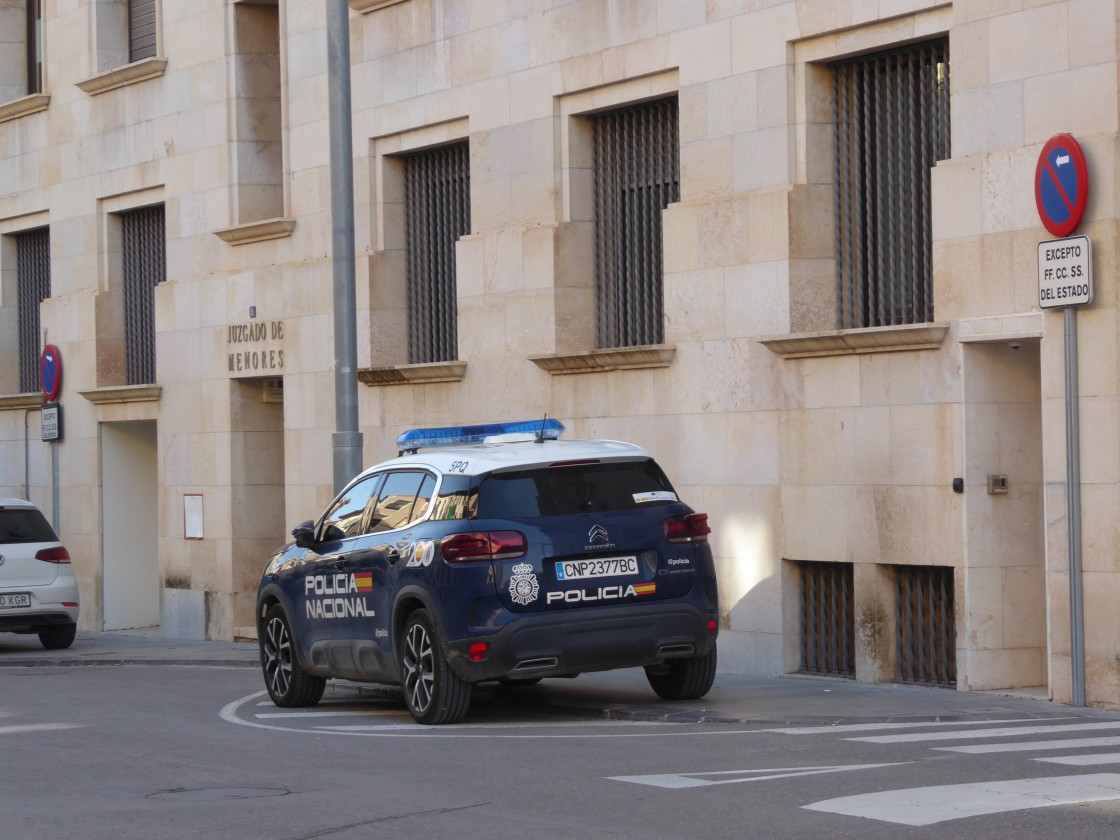 Auto de alejamiento para el detenido tras una pelea con dos menores en Teruel
