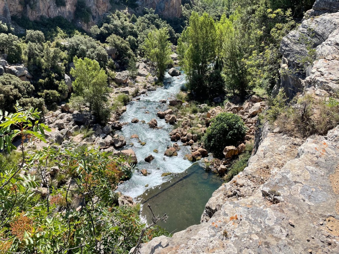 Un equipo de la UPV desarrolla una propuesta integral para rehabilitar la histórica Acequia del Diablo en Teruel