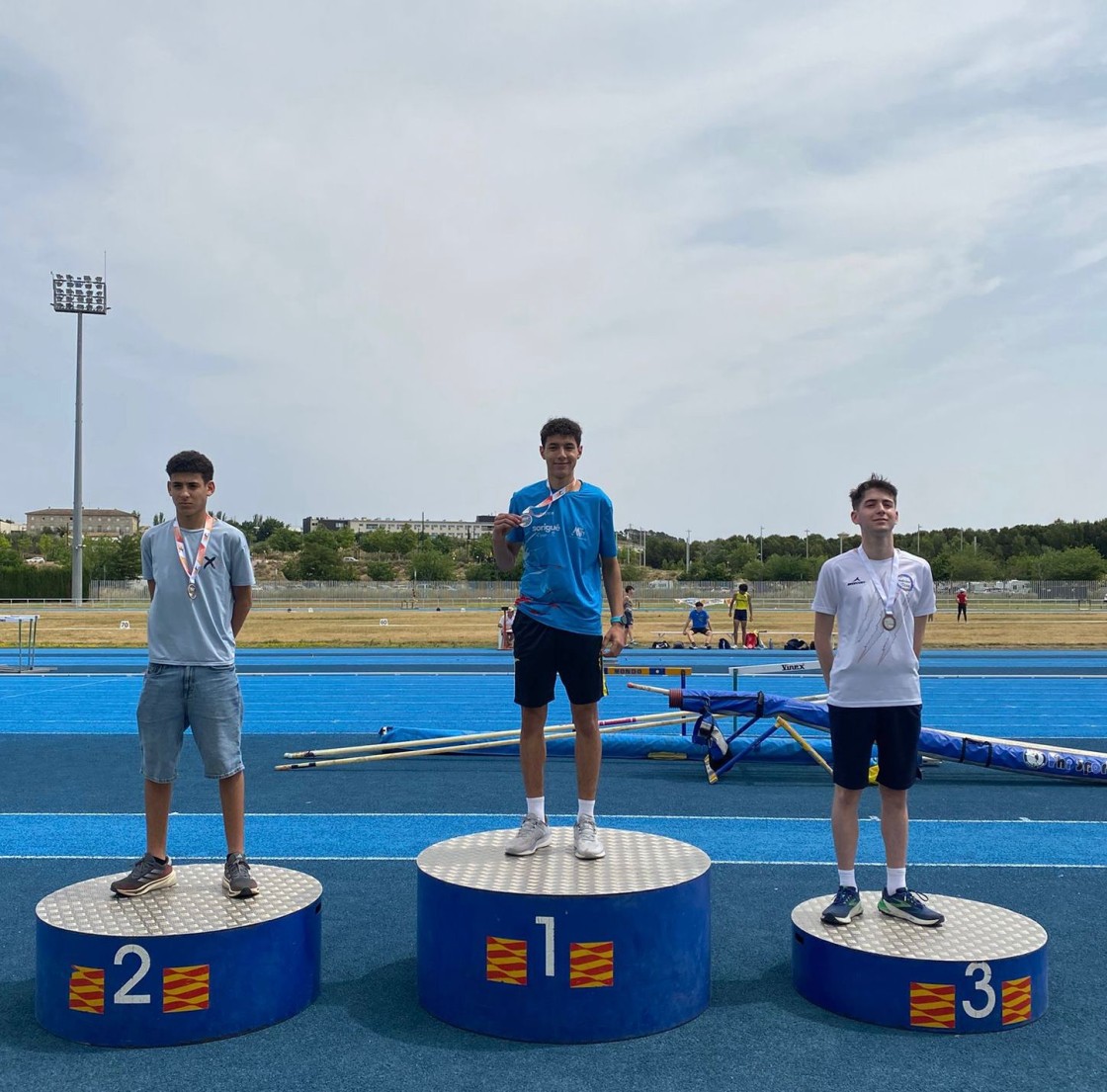 Buen papel turolense en los certámenes regionales de atletismo