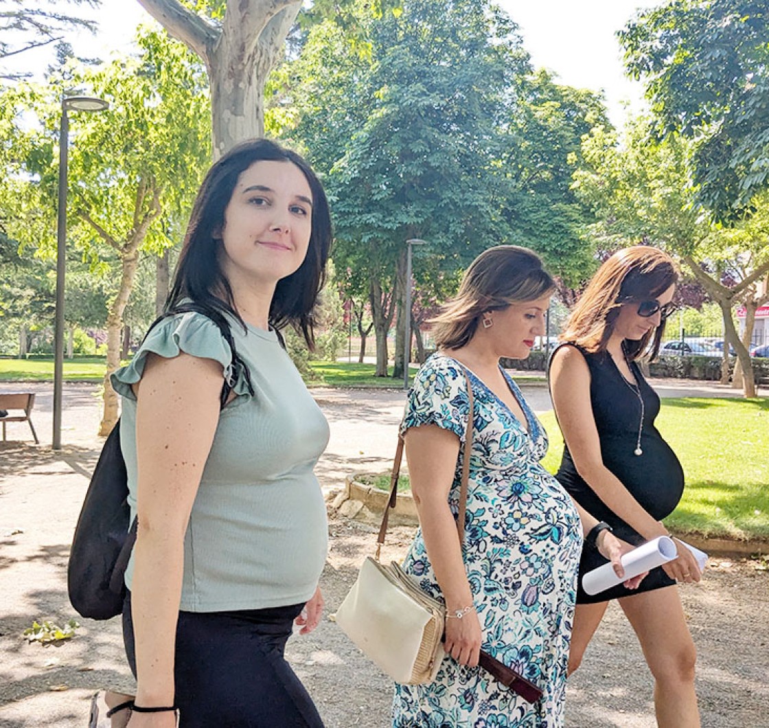 Las futuras madres: “No podemos decirle al niño los días y horas en que debe nacer”