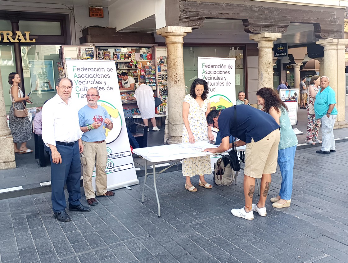 El proceso de presupuestos participativos se acerca a la ciudadanía en el Torico