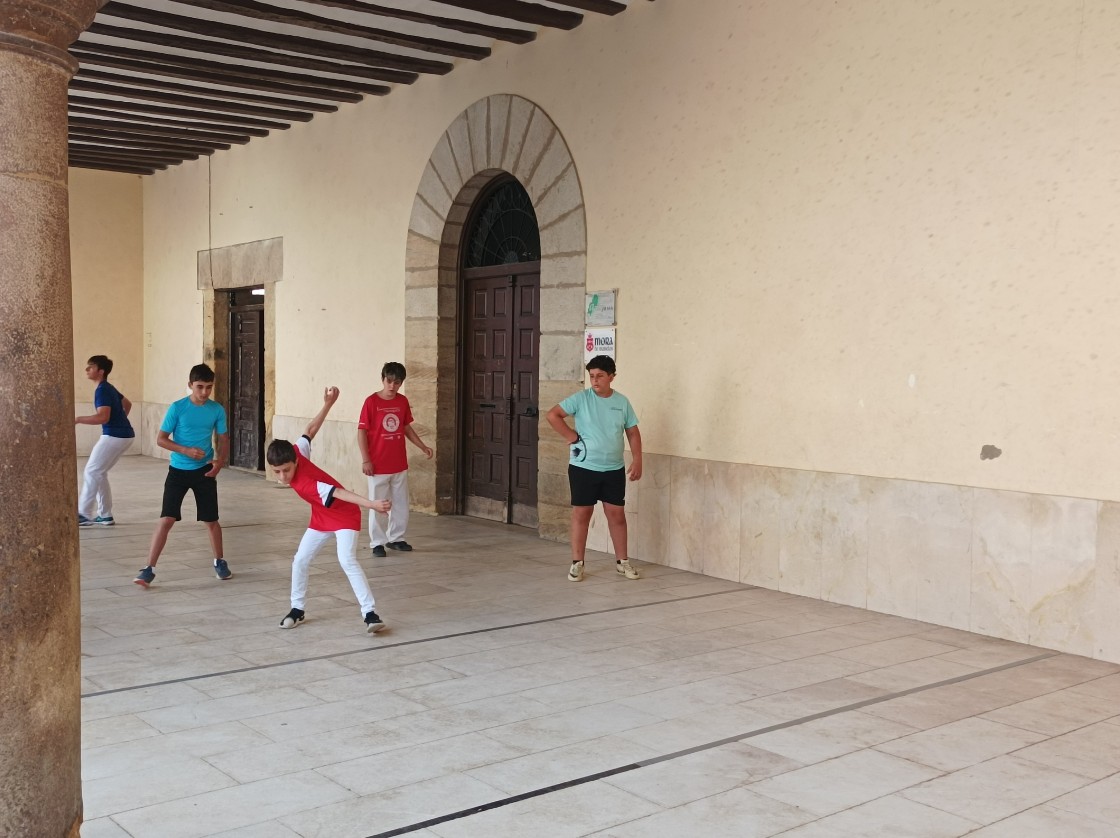 Abiertas las inscripciones para la Escuela Municipal de Pelota Mano de Teruel