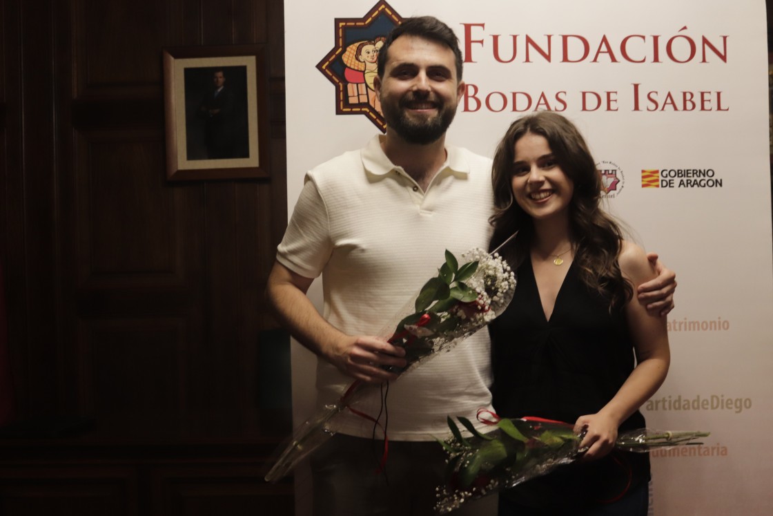 Una maestra y un psicólogo serán Isabel y Diego en el 30º aniversario de Las Bodas
