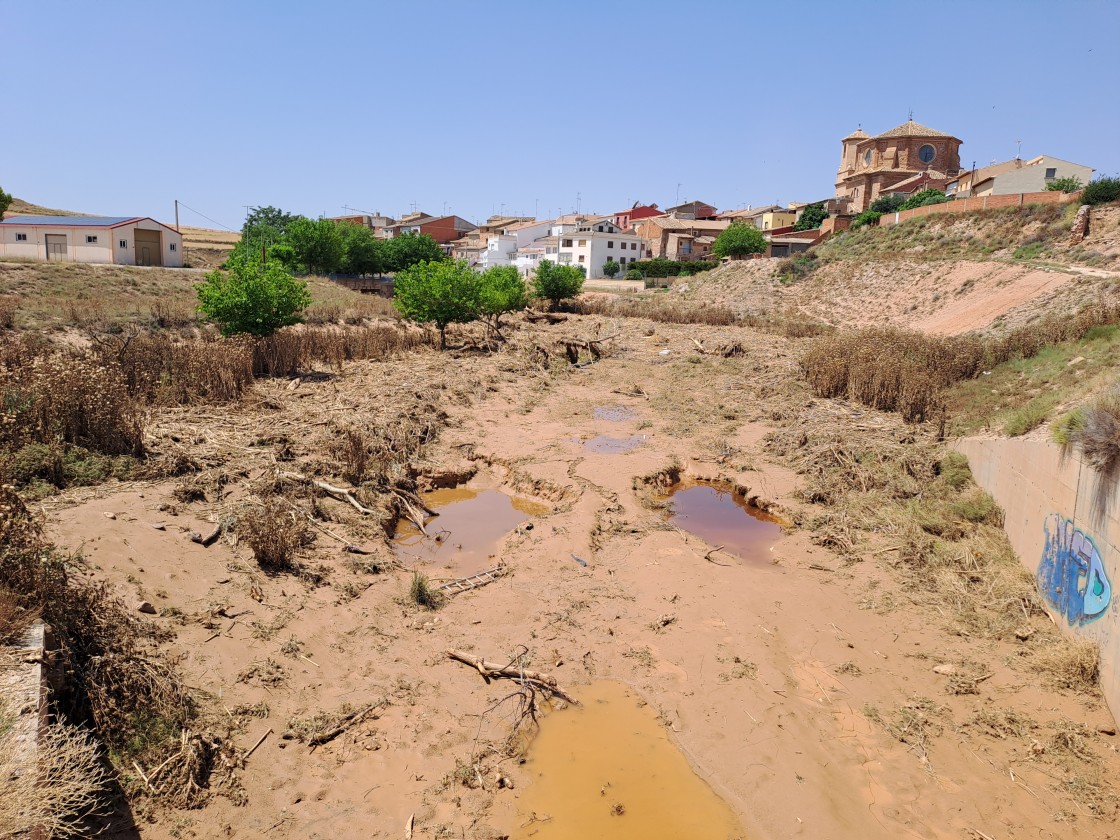 El IAA mantiene que el lunes restablecerá el suministro de agua a Vinaceite y Azaila