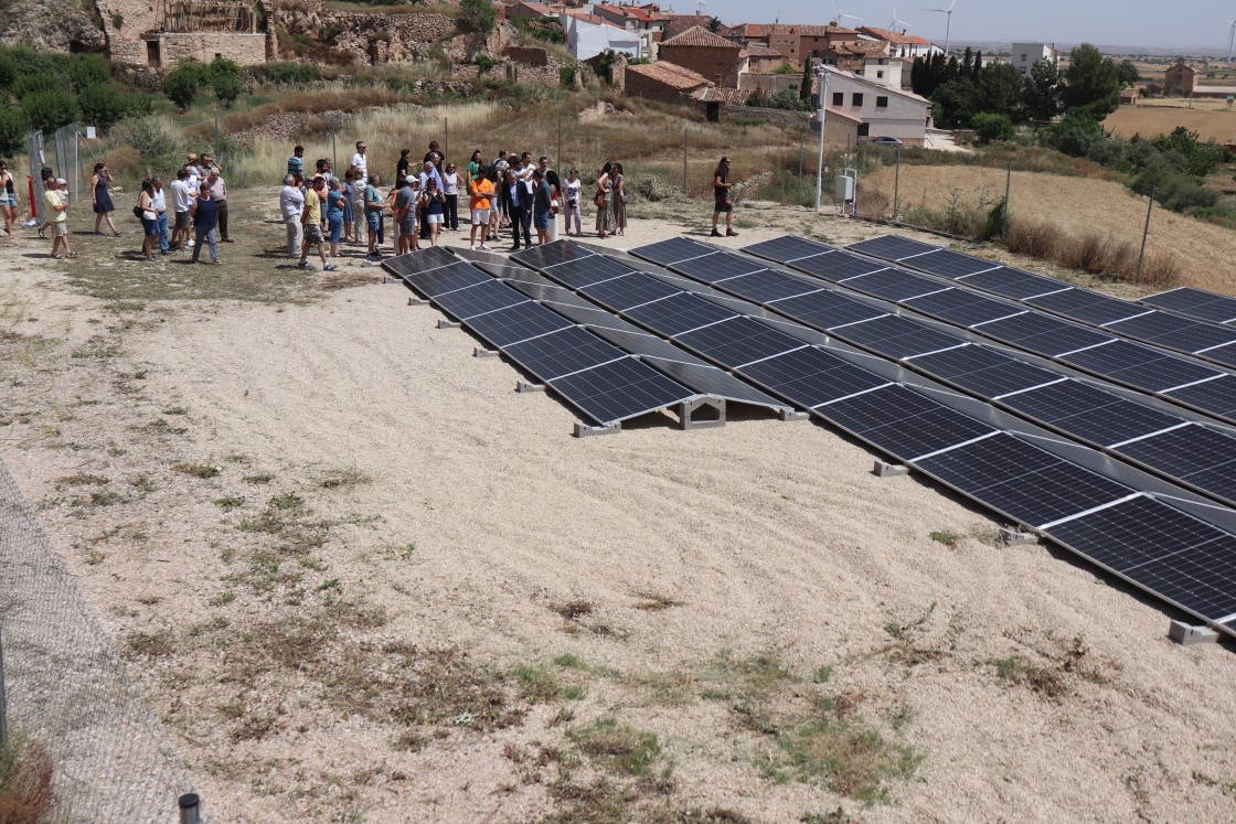 Monforte de Moyuela celebra el arranque de la primera comunidad energética municipal de Aragón