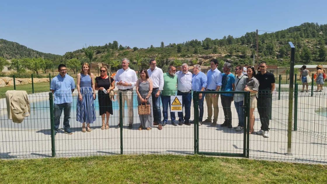 El PSOE acusa de sectario al Gobierno de Azcón al olvidar al alcalde de Arens