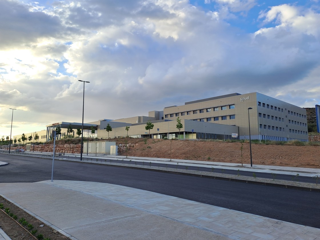 El nuevo hospital de Alcañiz abre este lunes con Rehabilitación y Salud Laboral
