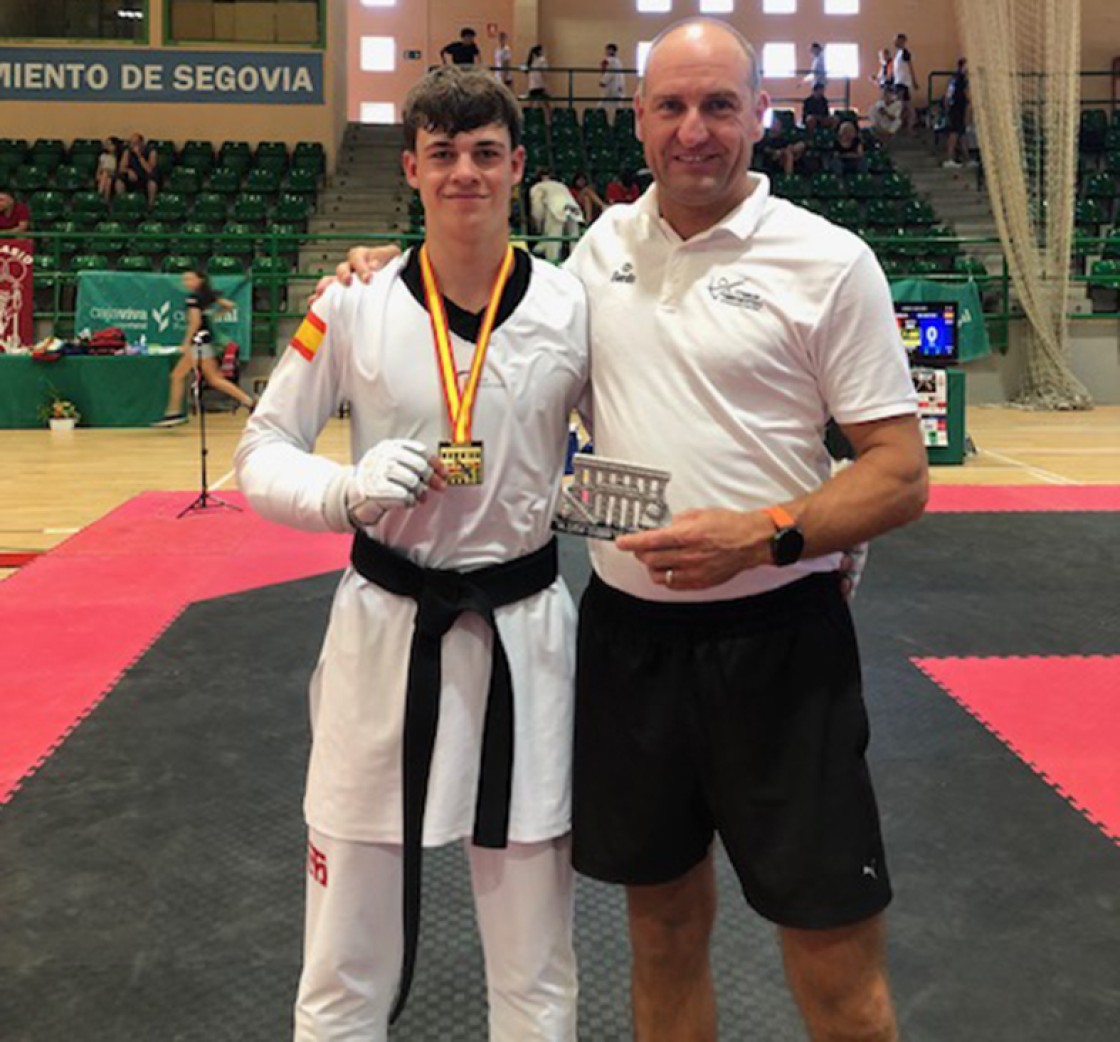 Raúl Andrei logra el oro en el Open internacional de Segovia