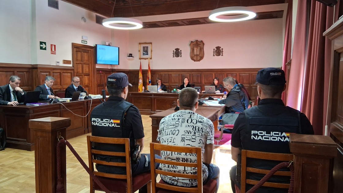 Suspendido el juicio por el homicidio imprudente por una cuestión procesal