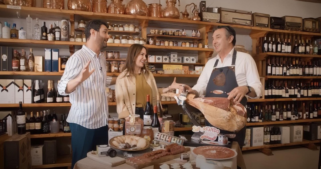 Saboreando Ando' viaja a Calamocha para rendir homenaje al Jamón de Teruel