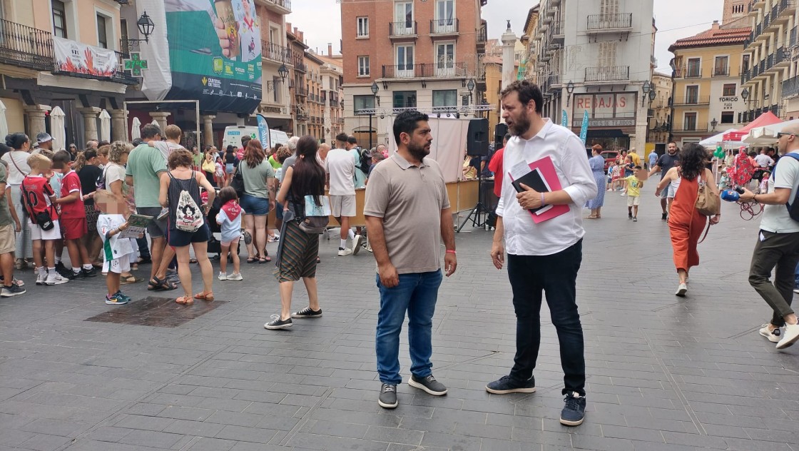 El PSOE pide consenso sobre el uso de vasos reutilizables y exige tiempo e información para el grupo de trabajo