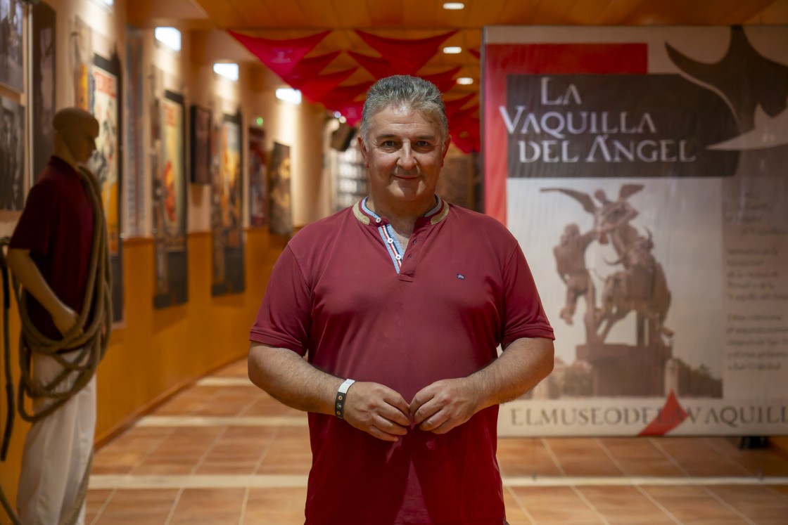 Jesús Muñoz, presidente de Interpeñas: “No existe una fiesta donde tengas 21 actuaciones con las puertas abiertas a la vez”